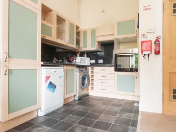 Newington, London, Greater London - Garden