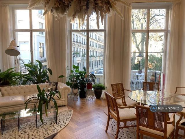 3 bedroom flat to rent