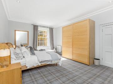 Edinburgh, Shetland - Parking, Patio, Heating