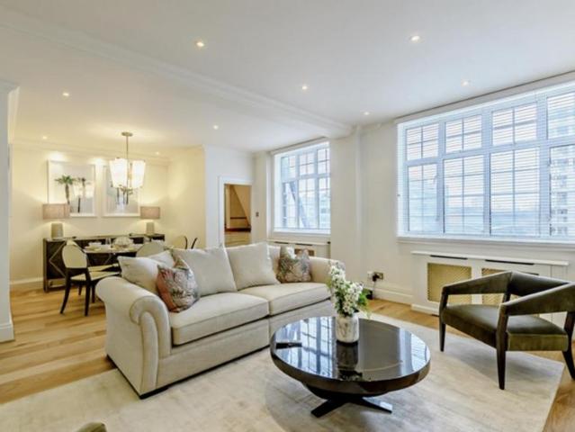 3 bedroom flat to rent