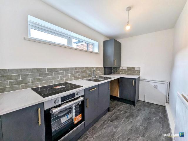 3 bedroom flat to rent