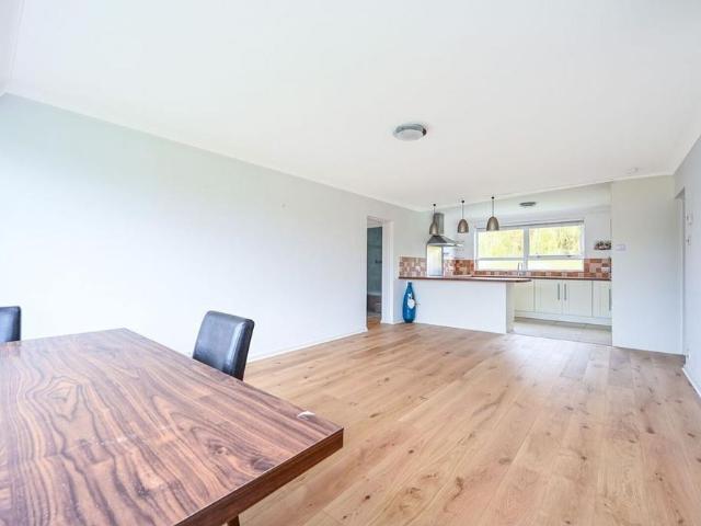 3 bedroom flat to rent