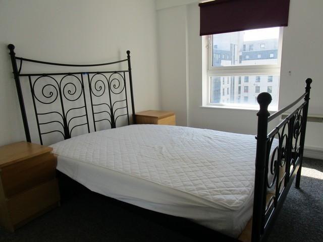 3 bedroom flat to rent