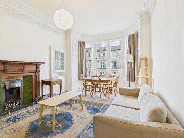 3 bedroom flat to rent