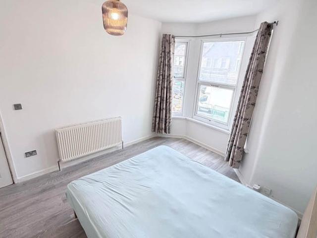 3 Bedroom Flat #Available #Now – Manor Park,W12
