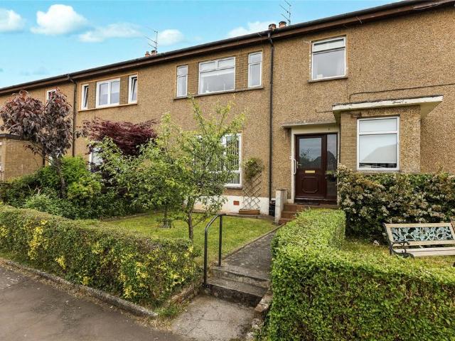 3 bedroom flat for sale