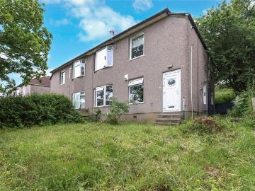 3 bedroom flat for sale