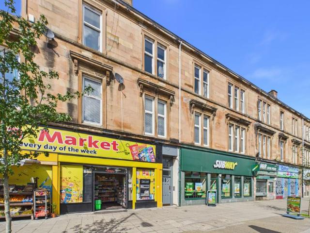 3 bedroom flat for sale
