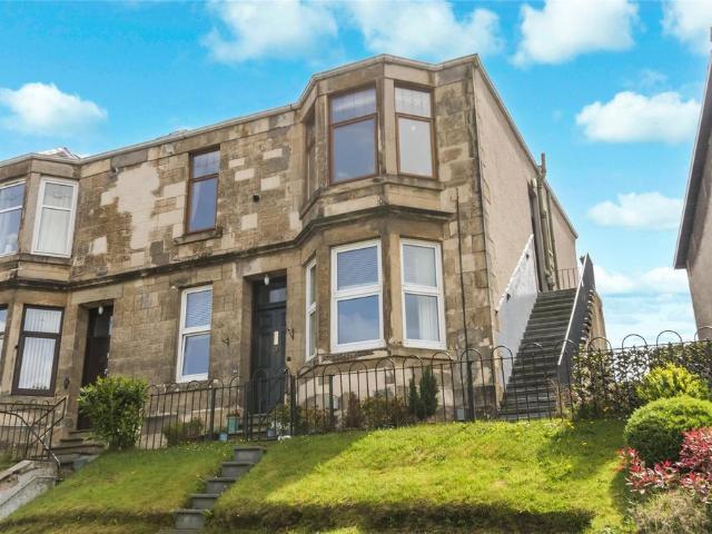 3 bedroom flat for sale