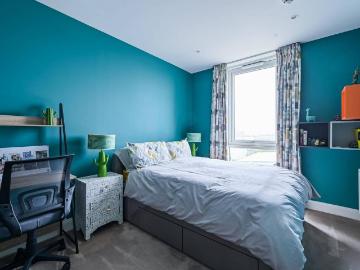 3 bedroom flat for sale