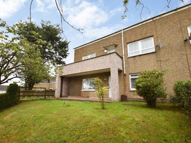 3 bedroom flat for sale