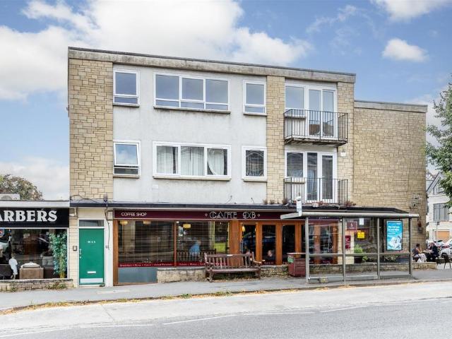 3 bedroom flat for sale