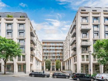 3 bedroom flat for sale