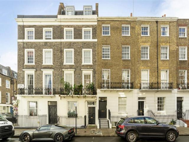 3 bedroom flat for sale