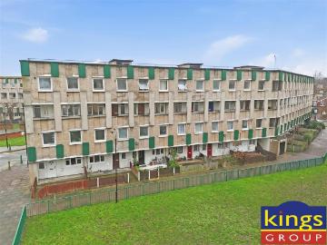 3 bedroom flat for sale