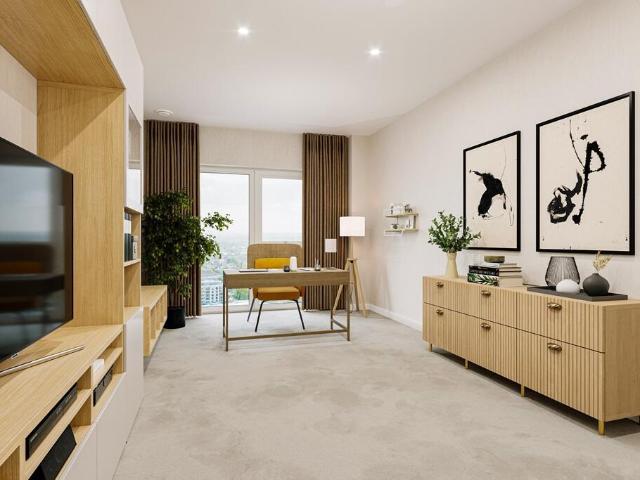 3 bedroom flat for sale