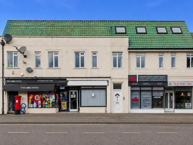 3 bedroom flat for sale