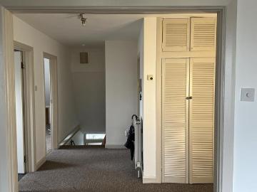 3 bedroom flat for sale