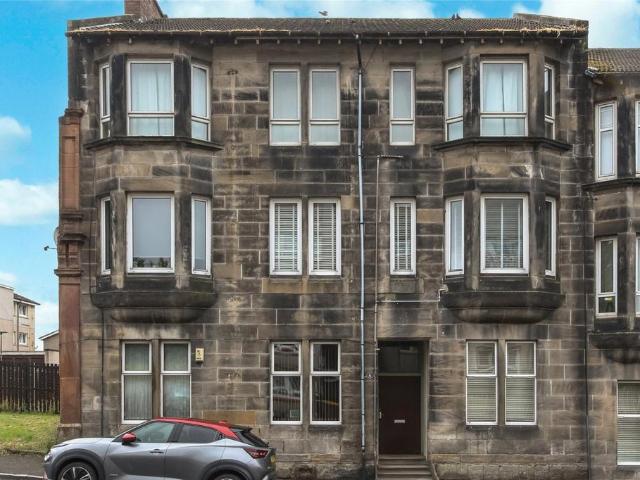 3 bedroom flat for sale