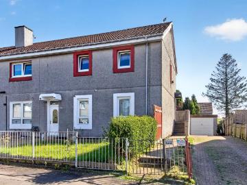 3 bedroom flat for sale
