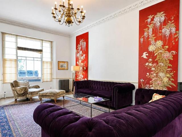 3 bedroom flat for sale