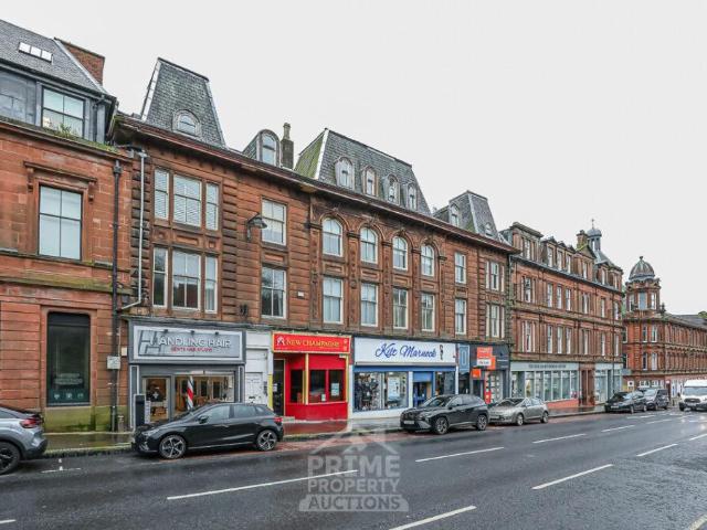 3 bedroom flat for sale