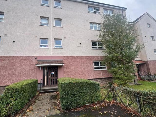 3 bedroom flat for sale