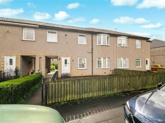 3 bedroom flat for sale