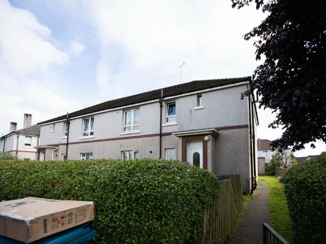 3 bedroom flat for sale
