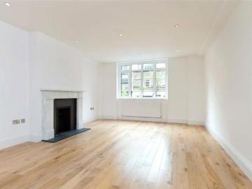 3 bedroom flat for sale