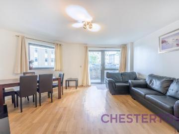 3 bedroom flat for sale