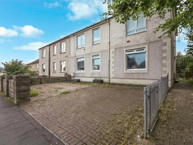 3 bedroom flat for sale