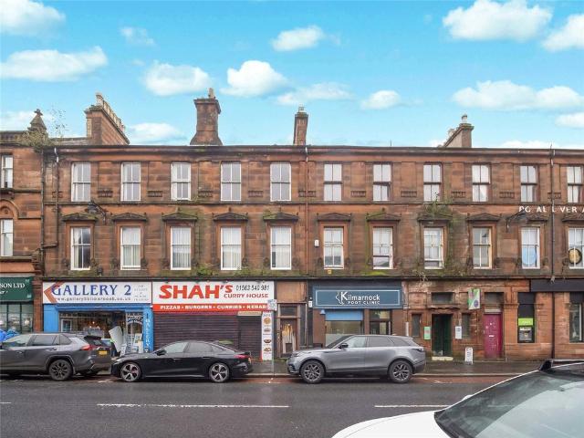 3 bedroom flat for sale