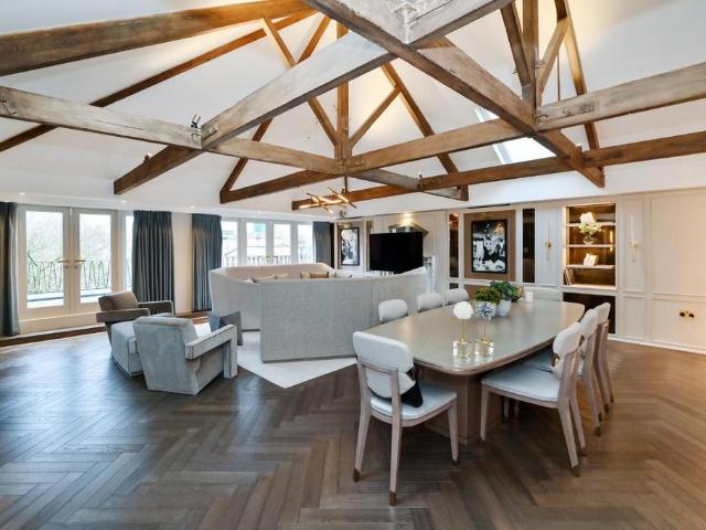 3 bedroom flat for sale