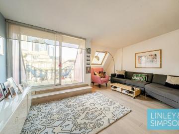 3 bedroom flat for sale