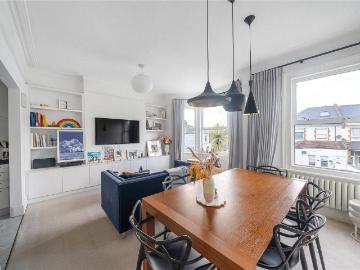 Clapham, London, Greater London - Equipped kitchen
