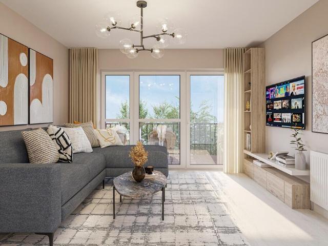 3 bedroom flat for sale