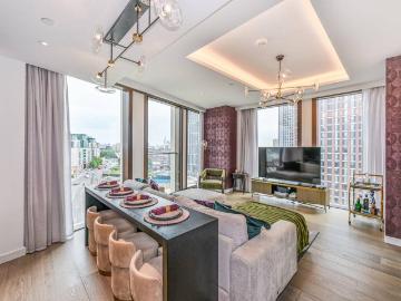 Flat for sale in Nine Elms