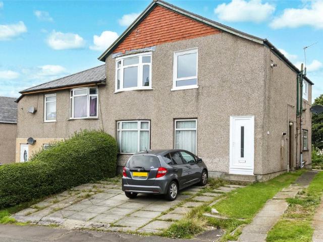 3 bedroom flat for sale