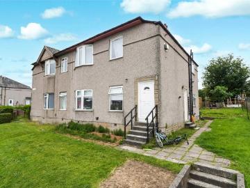 3 bedroom flat for sale