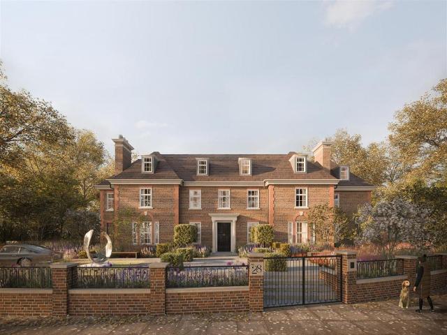 3 bedroom flat for sale
