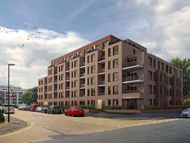 3 bedroom flat for sale