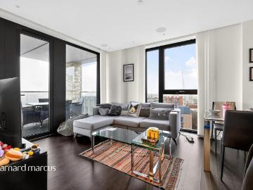 Nine Elms, London, Greater London - Garden