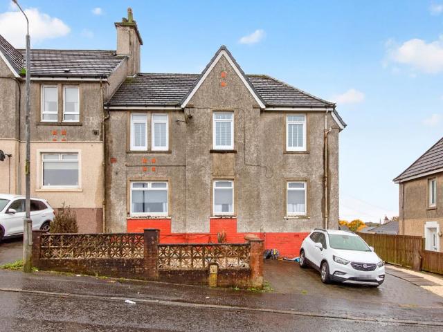 3 bedroom flat for sale