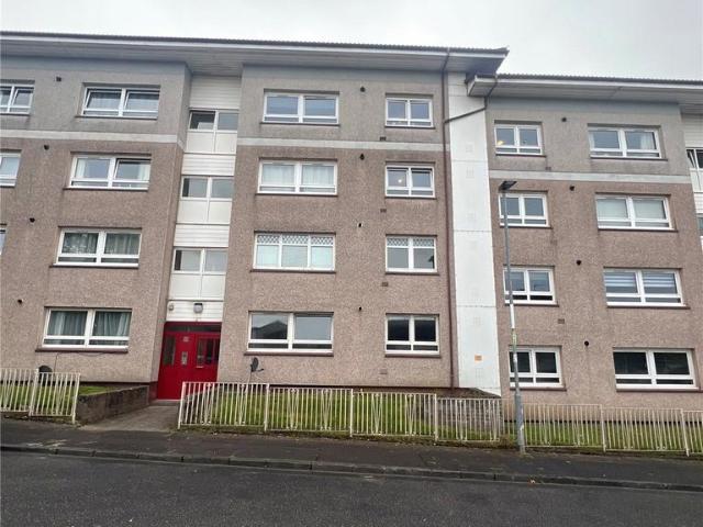3 bedroom flat for sale