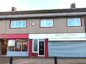 3 bedroom flat for sale