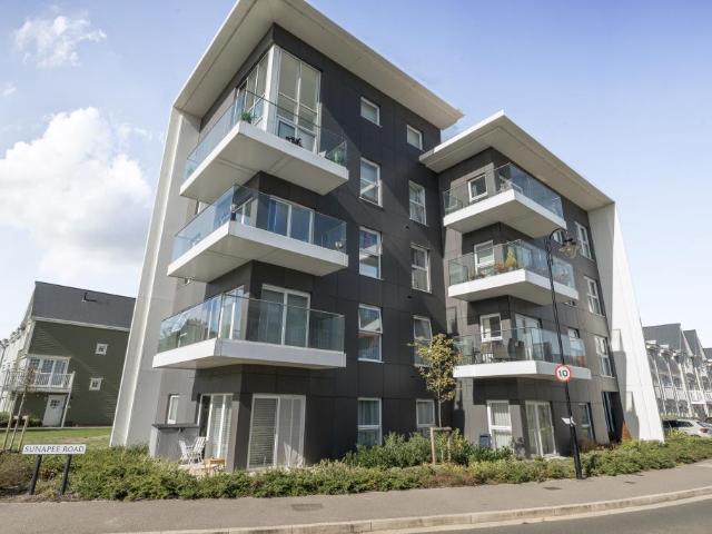 3 bedroom apartment for sale