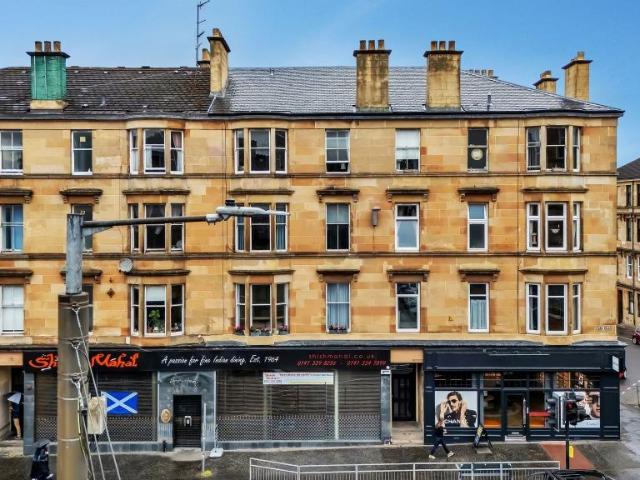 3 bedroom flat for sale