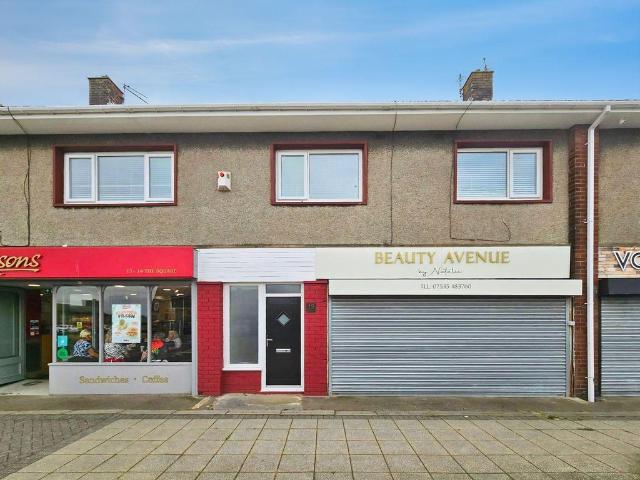 3 bedroom flat for sale