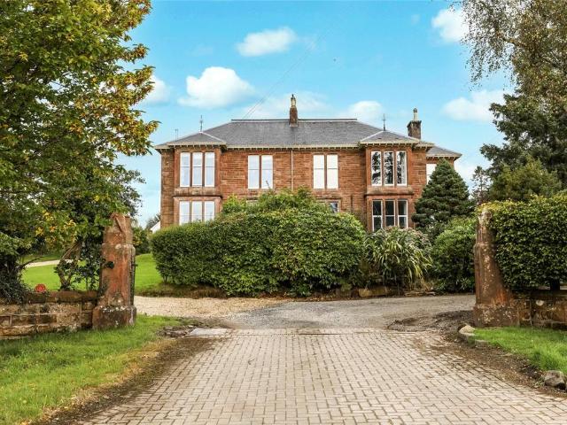 3 bedroom flat for sale